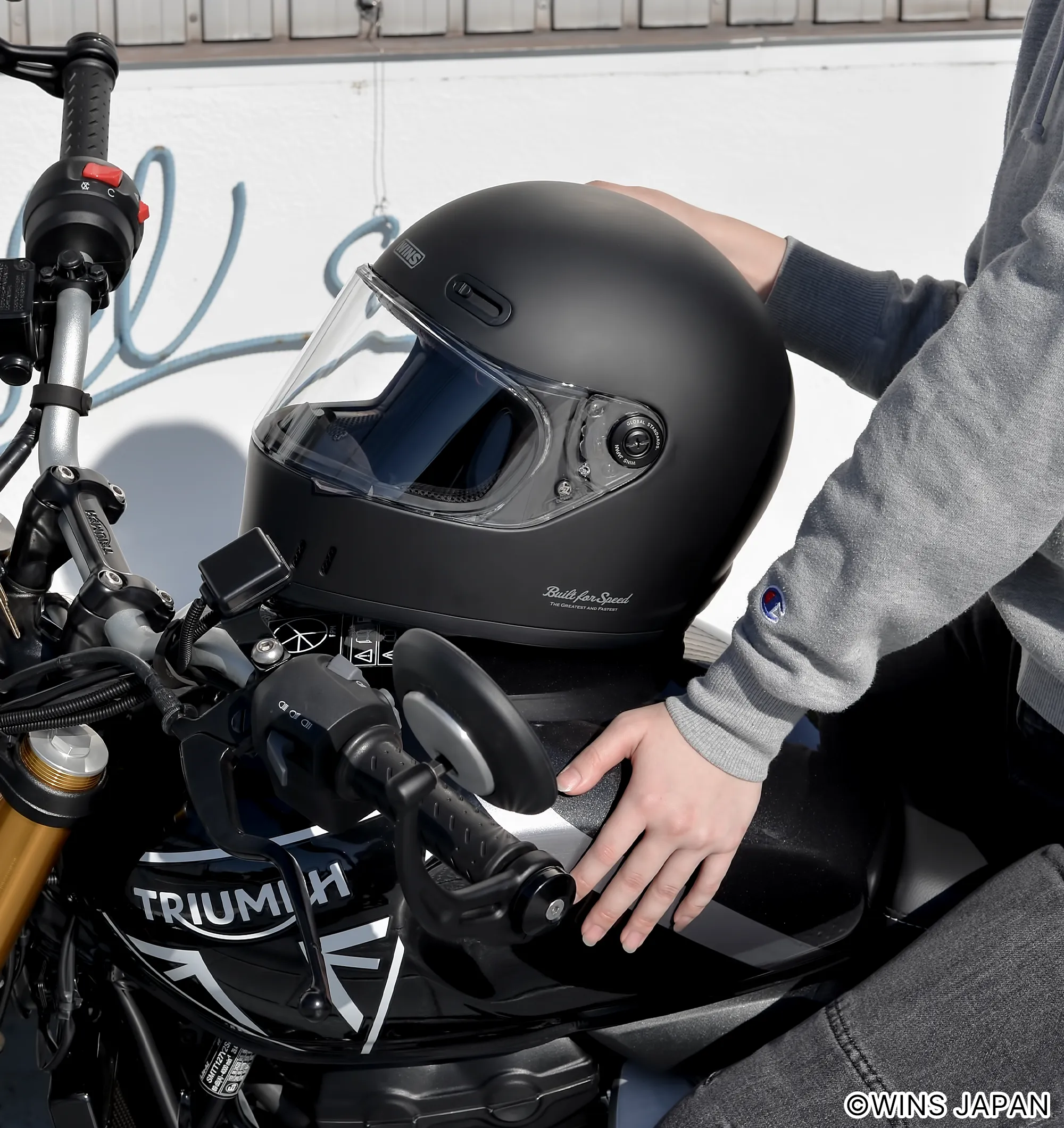 Bullet M01.マットブラック（イメージ）